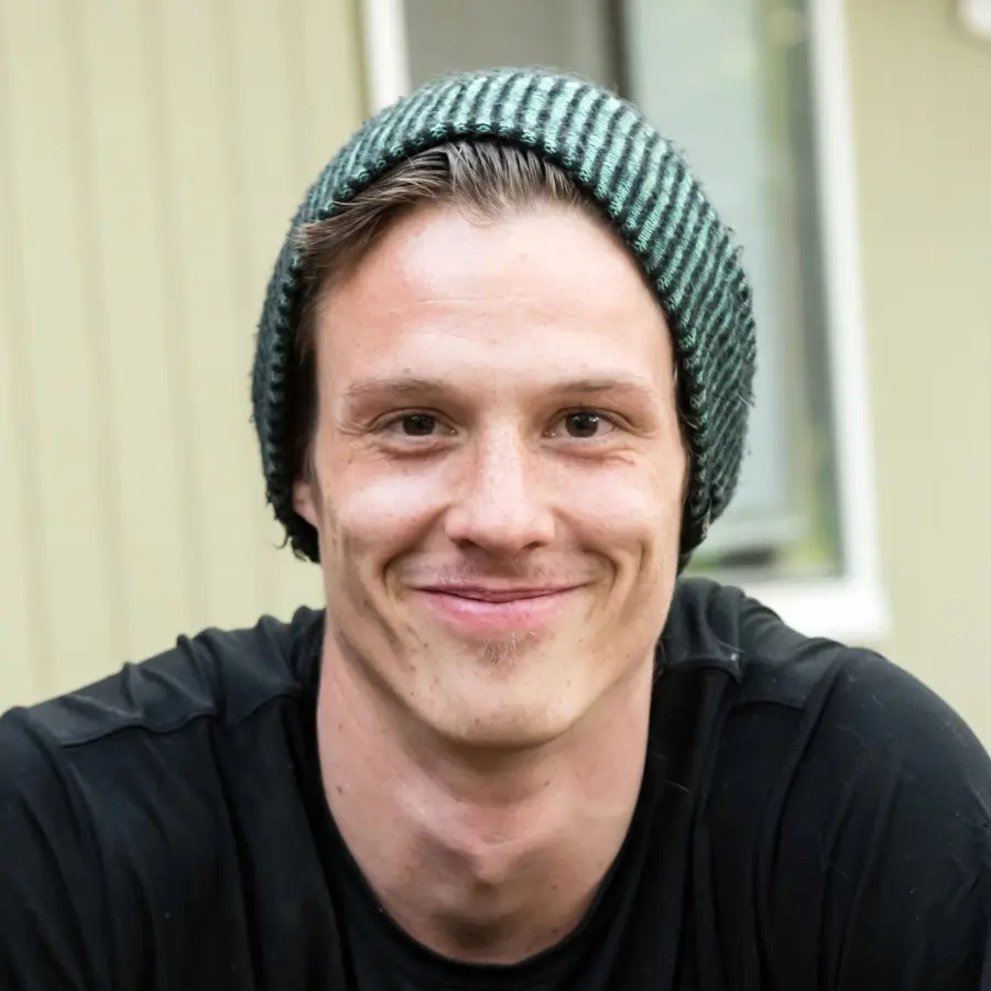 Client profiles – Mark